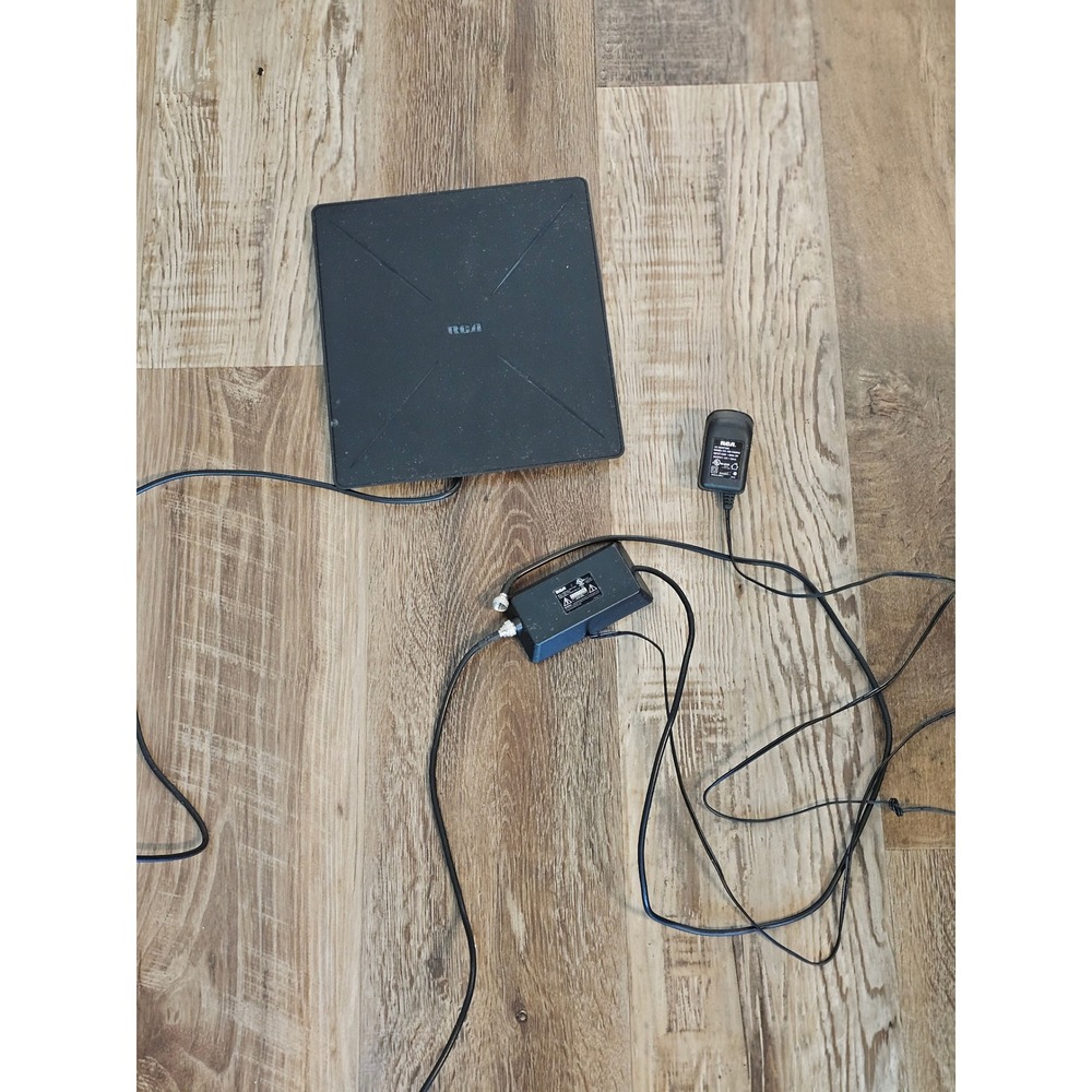 RCA Indoor HDTV Antenna with Amplifier ANT1560Z Black Flat Digital TV Antenna